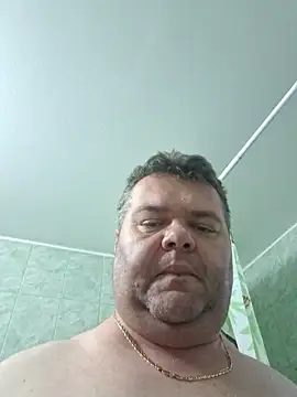 Snapshot of Grase44 chatting on February 15, 2026, 6:47 am Grase44 online show from February 15, 2026, 6:47 am