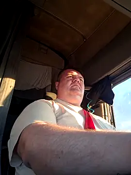 Snapshot of Grase44 chatting on March 10, 2026, 6:01 pm Grase44 online show from March 10, 2026, 6:01 pm