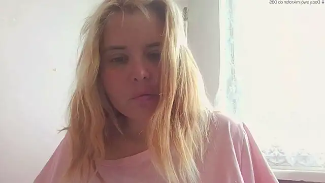 Snapshot of HornyElena chatting on May 16, 2026, 4:06 pm HornyElena online show from May 16, 2026, 4:06 pm