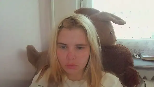 HornyElena online show from June 21, 2026, 3:07 pm