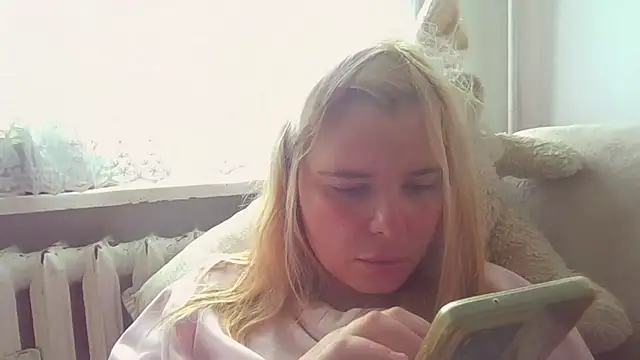 HornyElena online show from June 17, 2026, 8:36 am