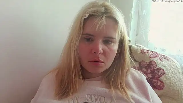 Snapshot of HornyElena chatting on May 11, 2026, 3:07 pm HornyElena online show from May 11, 2026, 3:07 pm
