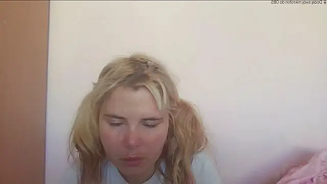 Snapshot of HornyElena chatting on May 29, 2026, 3:18 pm HornyElena online show from May 29, 2026, 3:18 pm
