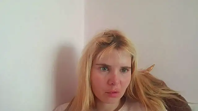 HornyElena online show from July 19, 2026, 10:12 am