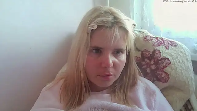 Snapshot of HornyElena chatting on May 11, 2026, 4:04 pm HornyElena online show from May 11, 2026, 4:04 pm