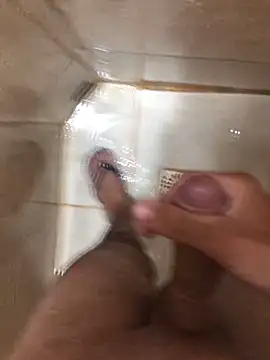 Snapshot of Luan1267 chatting on November 11, 2025, 8:14 pm Luan1267 online show from November 11, 2025, 8:14 pm