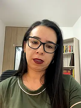 Vicky ro online show from November 10, 2025, 11:04 am