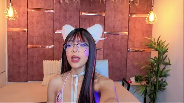  ViolletteNoir  online show from March 1, 2026, 8:31 pm