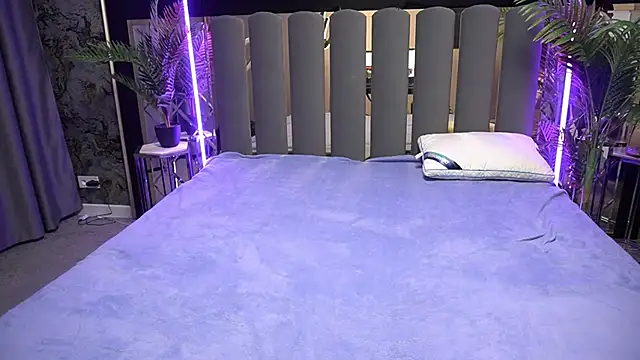 Snapshot of AmaraNights chatting on November 12, 2025, 8:23 pm AmaraNights online show from November 12, 2025, 8:23 pm