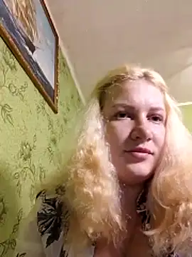 Snapshot of Steshaa chatting on November 7, 2025, 5:17 pm Steshaa online show from November 7, 2025, 5:17 pm