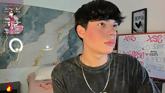 Isaac Kurtt online show from November 10, 2025, 8:03 pm