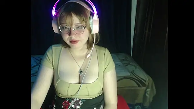 Snapshot of Michi_sauria1 chatting on November 27, 2025, 4:13 am Michi sauria1 online show from November 27, 2025, 4:13 am