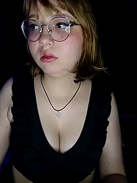 Snapshot of Michi_sauria1 chatting on November 24, 2025, 9:48 pm Michi sauria1 online show from November 24, 2025, 9:48 pm