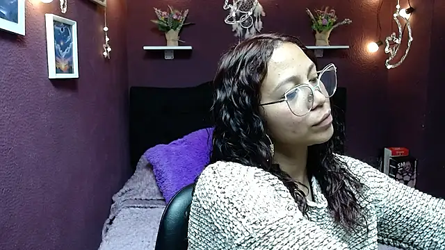 monika 256 online show from February 9, 2026, 5:55 pm