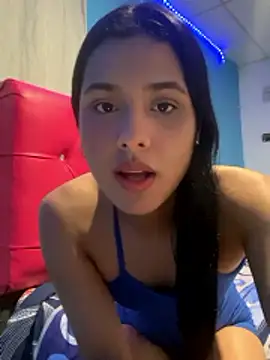 Chiquinquira3 online show from February 21, 2026, 2:02 am