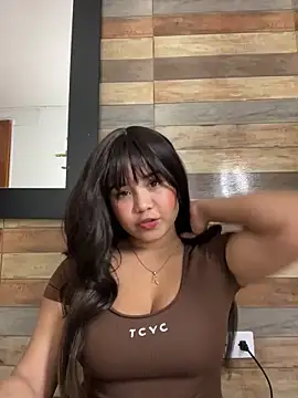 Snapshot of LoliitaBennett chatting on February 20, 2026, 3:03 am LoliitaBennett online show from February 20, 2026, 3:03 am