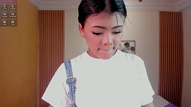 Snapshot of _hanna_sky chatting on July 28, 2026, 6:20 pm hanna sky online show from July 28, 2026, 6:20 pm
