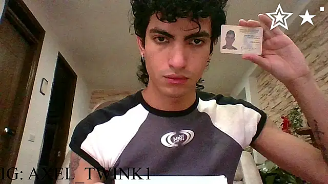 Snapshot of axel_love13 chatting on February 26, 2026, 9:15 pm axel love13 online show from February 26, 2026, 9:15 pm