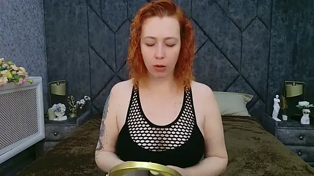 Evie Berret online show from March 1, 2026, 8:42 pm