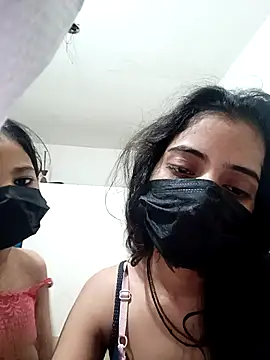 Hot komall online show from February 14, 2026, 1:28 am