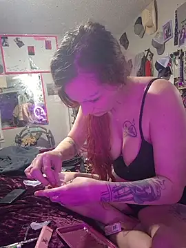 Snapshot of GemmaJustice1127 chatting on February 18, 2026, 12:52 am GemmaJustice1127 online show from February 18, 2026, 12:52 am