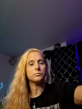 Snapshot of GemmaJustice1127 chatting on July 14, 2026, 4:13 pm GemmaJustice1127 online show from July 14, 2026, 4:13 pm