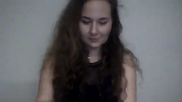 Snapshot of AgnesLips chatting on November 10, 2025, 3:06 pm AgnesLips online show from November 10, 2025, 3:06 pm