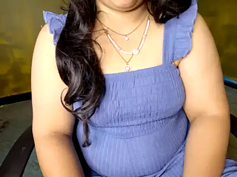 Tamil VirginAss2 online show from December 19, 2025, 5:21 am