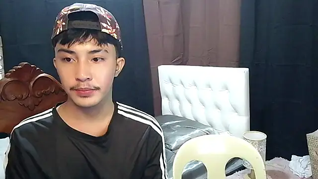 Urloverhardcock online show from July 26, 2026, 5:14 am