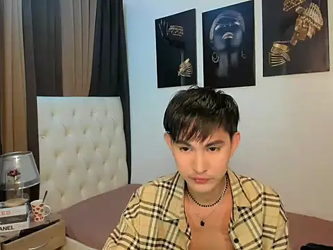 Urloverhardcock online show from November 8, 2025, 5:05 pm