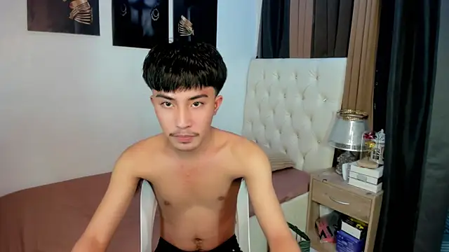 Urloverhardcock online show from November 27, 2025, 4:18 pm