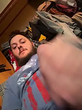 Snapshot of Peteyp98 chatting on November 7, 2025, 1:04 pm Peteyp98 online show from November 7, 2025, 1:04 pm