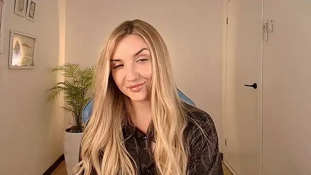  Mi1a  online show from November 11, 2025, 3:12 am