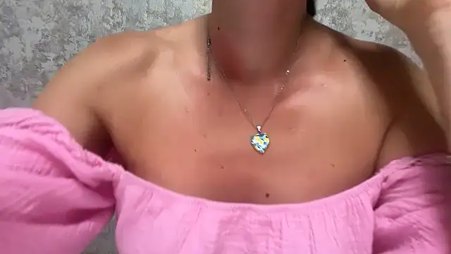 Angelinaa19 online show from July 11, 2026, 7:36 pm
