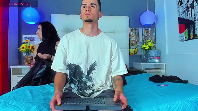 Sharon Tyga20 online show from November 21, 2025, 8:08 pm