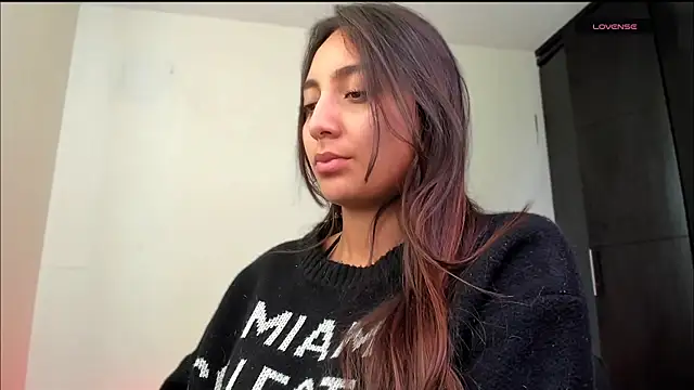 Snapshot of LilyGarcia chatting on May 11, 2026, 6:05 pm LilyGarcia online show from May 11, 2026, 6:05 pm