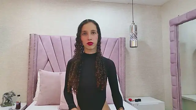 EimySanchez online show from April 29, 2026, 7:53 pm