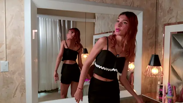 crystal gilton online show from January 11, 2026, 7:10 pm