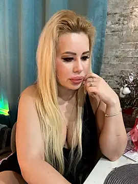 Snapshot of MonnyStef chatting on January 16, 2026, 11:47 am MonnyStef online show from January 16, 2026, 11:47 am