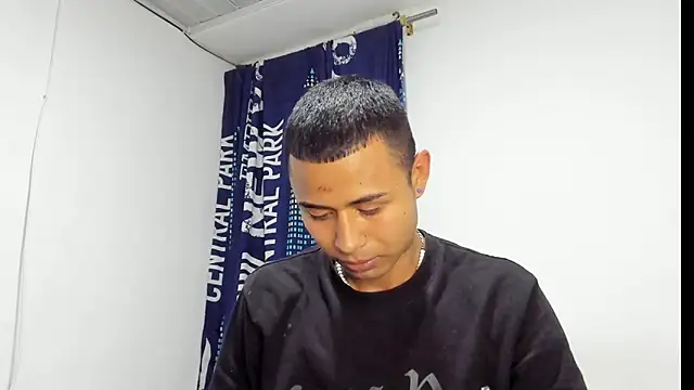 Snapshot of bryan756 chatting on November 6, 2025, 11:20 pm bryan756 online show from November 6, 2025, 11:20 pm