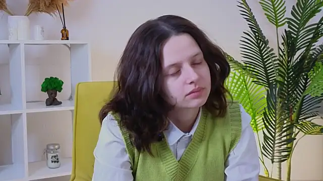 Snapshot of MorganTubbs chatting on November 8, 2025, 8:18 am MorganTubbs online show from November 8, 2025, 8:18 am