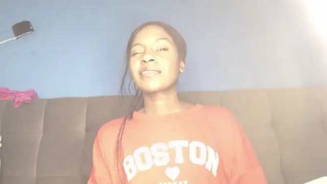 Aliis Love online show from November 29, 2025, 5:40 am