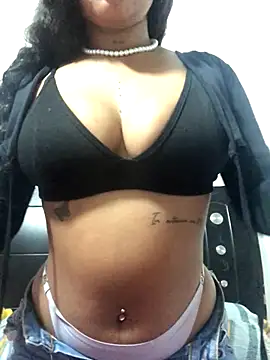 Snapshot of KittyMiaXXX chatting on November 8, 2025, 3:10 am KittyMiaXXX online show from November 8, 2025, 3:10 am