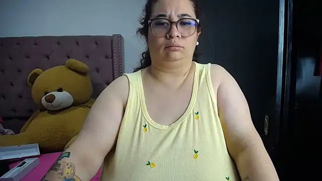 Snapshot of kattybbwbigboobs_ chatting on June 19, 2026, 6:08 am kattybbwbigboobs online show from June 19, 2026, 6:08 am