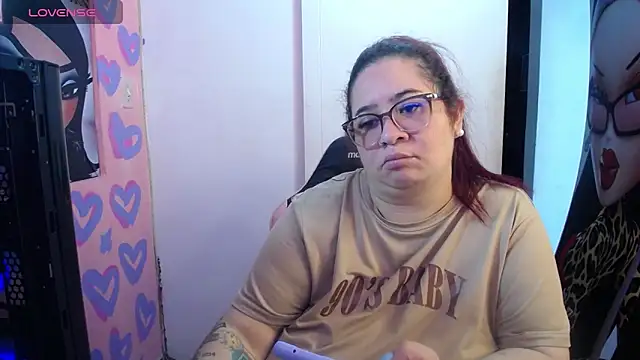Snapshot of kattybbwbigboobs_ chatting on August 6, 2026, 6:58 pm kattybbwbigboobs online show from August 6, 2026, 6:58 pm