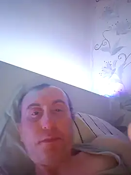 Snapshot of TirelessLot3 chatting on May 28, 2026, 9:54 pm TirelessLot3 online show from May 28, 2026, 9:54 pm