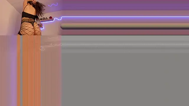 Hinata sweet online show from November 14, 2025, 4:38 am