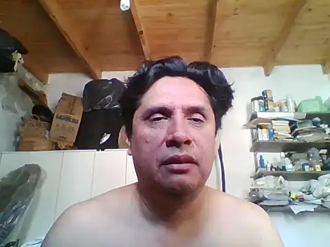 Snapshot of Jona6150 chatting on November 8, 2025, 4:32 pm Jona6150 online show from November 8, 2025, 4:32 pm