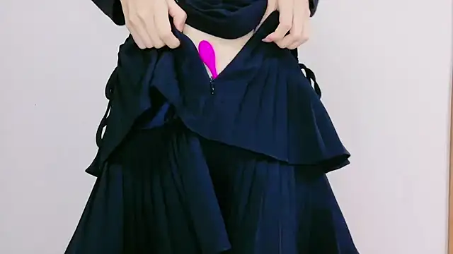 Snapshot of nerunerunerune__zzZ chatting on November 10, 2025, 10:42 am nerunerunerune zzZ online show from November 10, 2025, 10:42 am