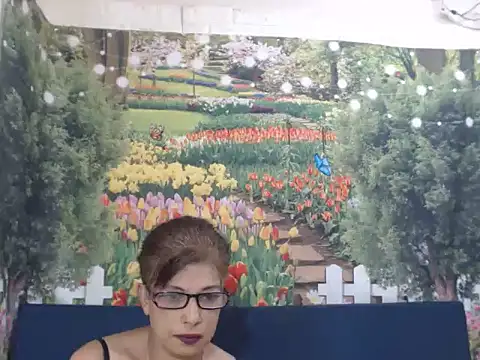 indiantemptress694u online show from November 11, 2025, 5:24 am